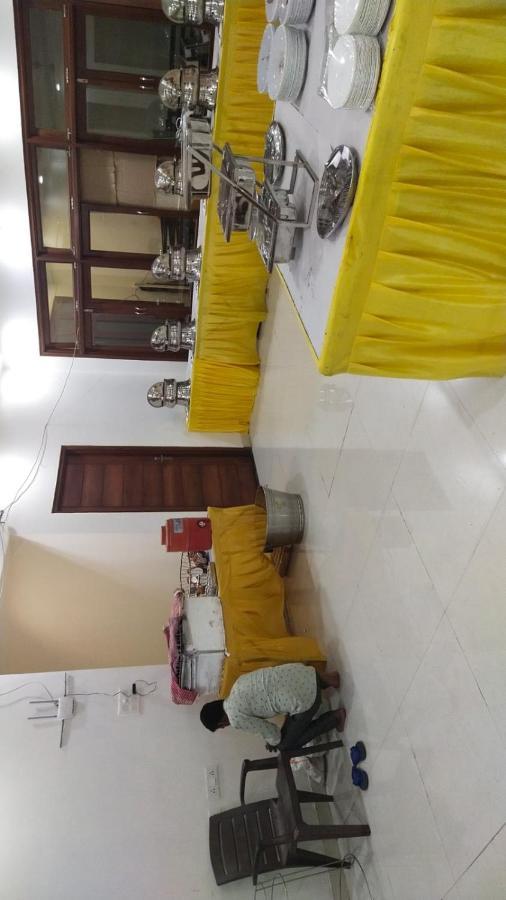 Mauji'S Villa Hotel & Guest House Prayagraj Luaran gambar