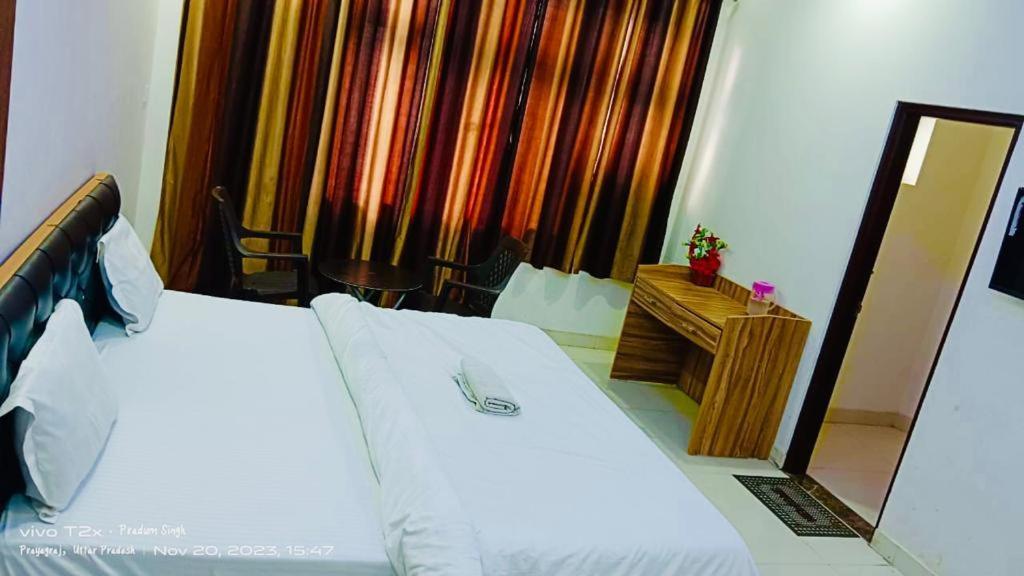 Mauji'S Villa Hotel & Guest House Prayagraj Luaran gambar