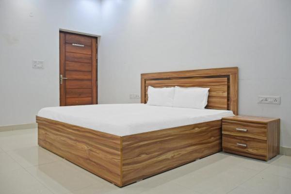 Mauji'S Villa Hotel & Guest House Prayagraj Luaran gambar