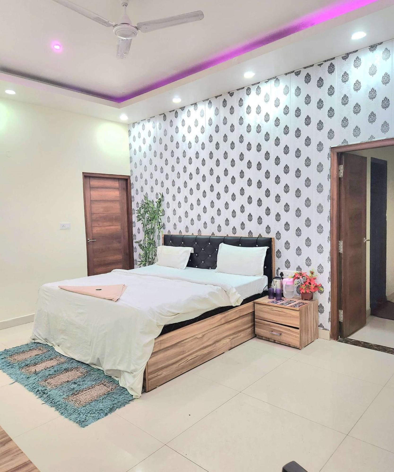 Mauji'S Villa Hotel & Guest House Prayagraj Luaran gambar
